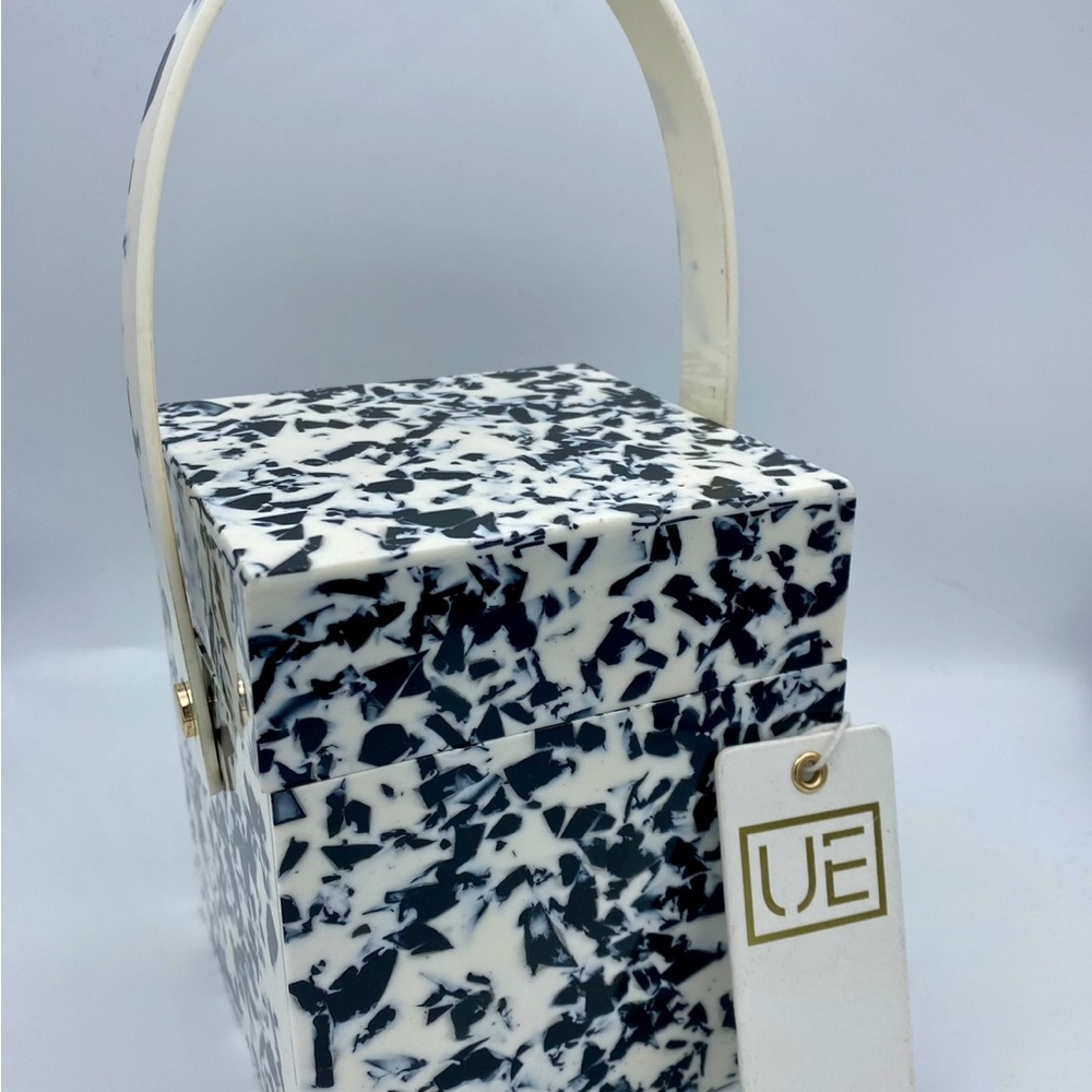 Urban Expressions Black/White Sienna Box Purse
